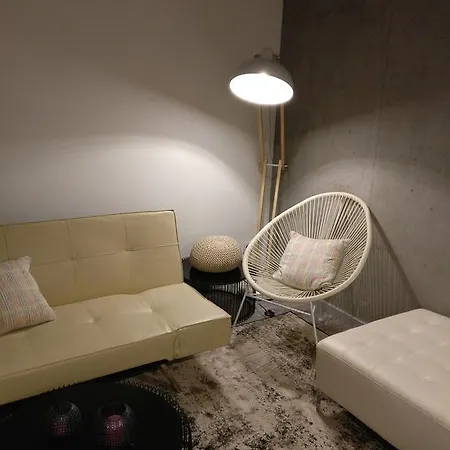 Pier Apartment